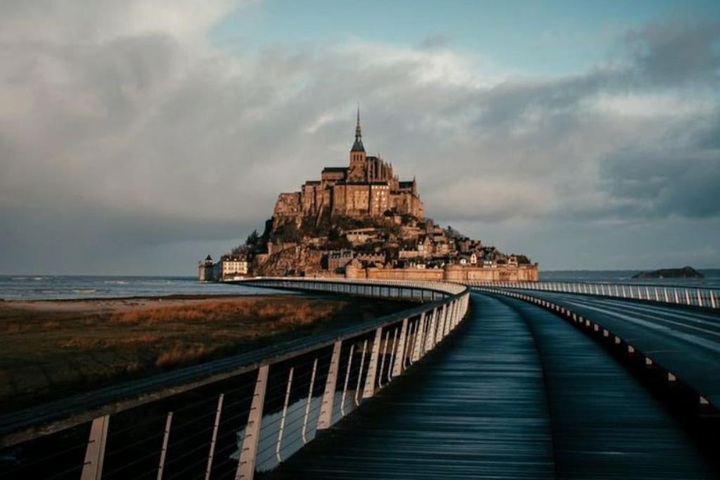 La Vallee Appartement Proche Du Mont Saint Michel Роз-сюр-Куеснон Екстериор снимка
